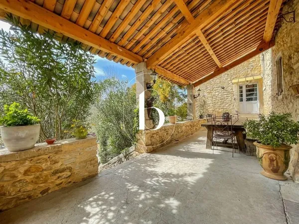 Maison et villa de prestige Vente Barjac 9p 390m² 549000€