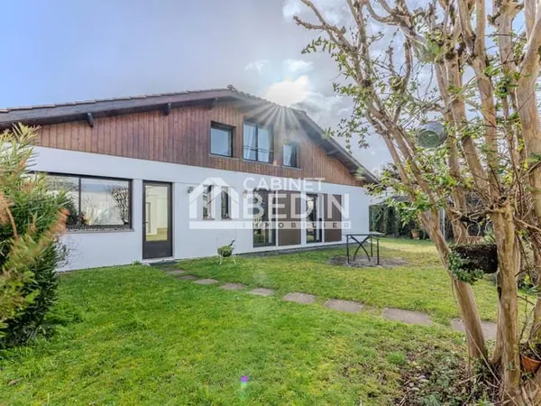 Maison 6 pièces 168 m²