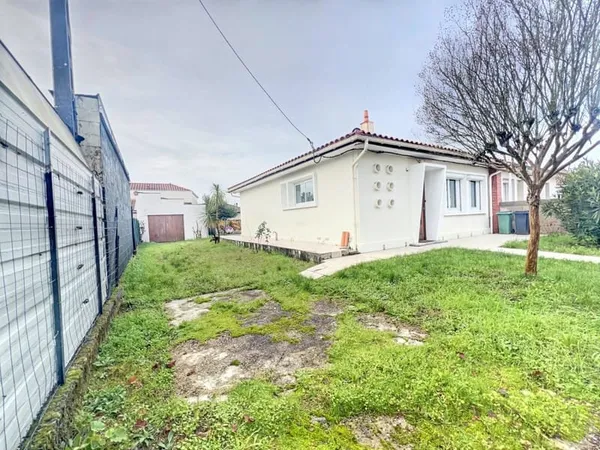 À vendre Charmante maison de plain-pied des années 60 70