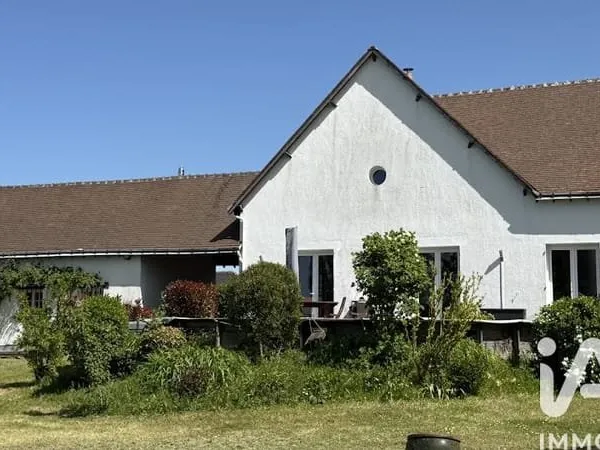 Maison 11 pièces 308 m²
