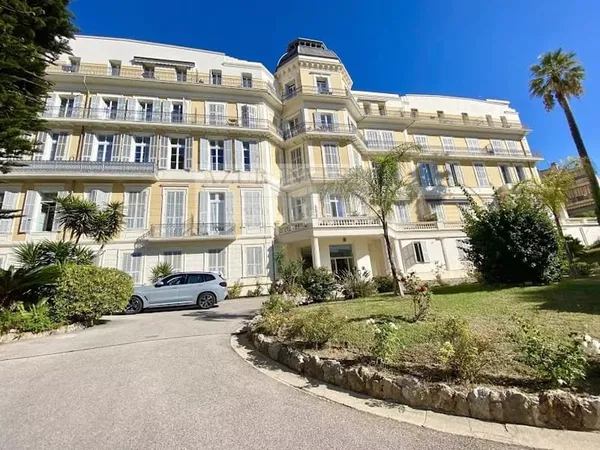 Appartement 2 pièces 65 m²
