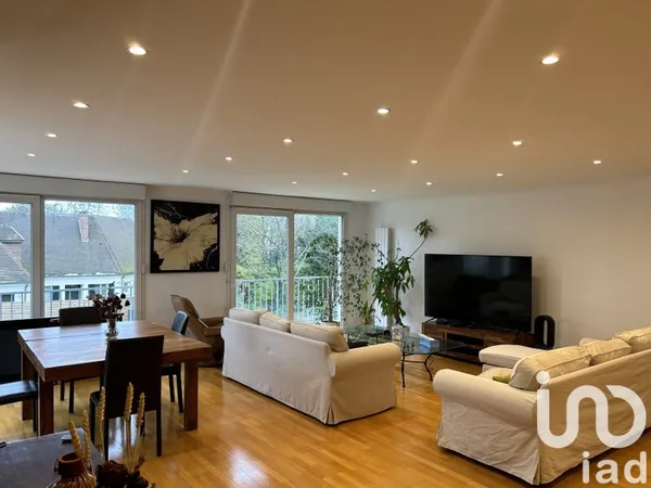 Maison 8 pièces 180 m²