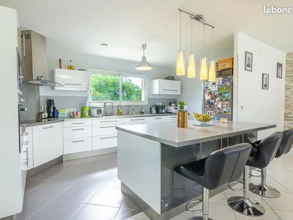 Maison 5 pièces 128 m²