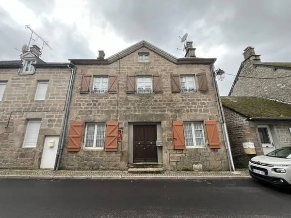Maison en pierre de 6 pièces principales