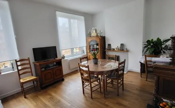 ABBEVILLE CENTRE - APPARTEMENT RENOVE 2 pièces principales