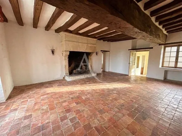 Maison 8 pièces 211 m²