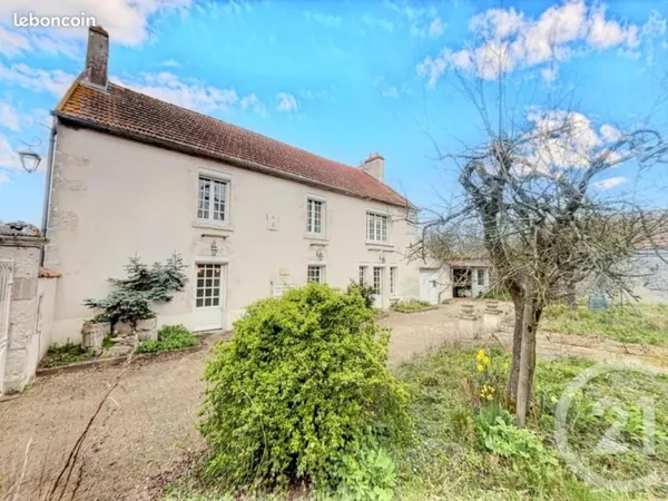 Longère 5 pièces 165 m²