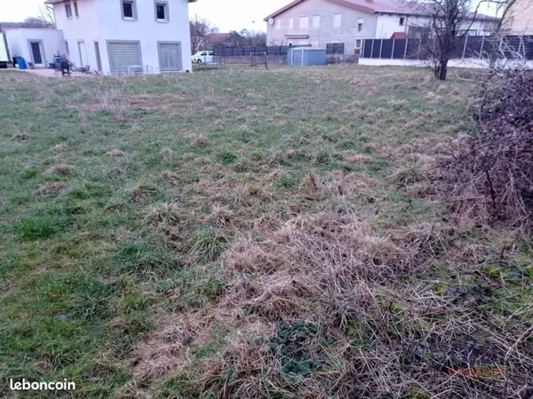 Terrain 902 m² SOMBACOUR