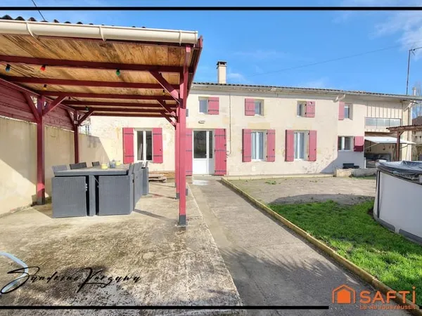 Maison en pierre, grand salon, 3 chambres, garage