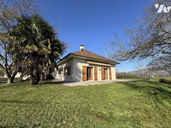 Maison 7 pièces 205 m²