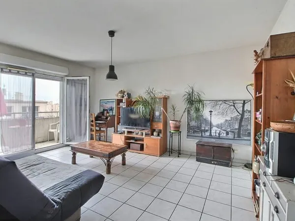 Appartement 3 pièces avec terrasse et garage, Dernier étage, emplacement privilégié