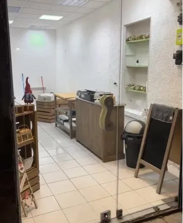Local commercial boutique