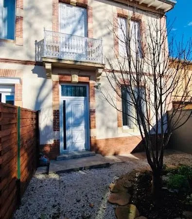 Maison 8 pièces 205 m²