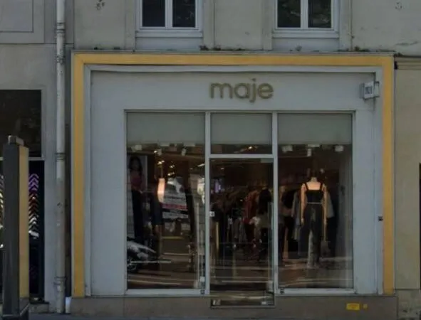 Local commercial 141 m²