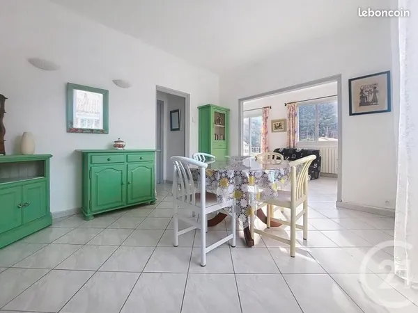 Maison 4 pièces 131 m²