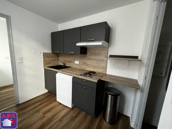 Studio 1 pièce 28 m²