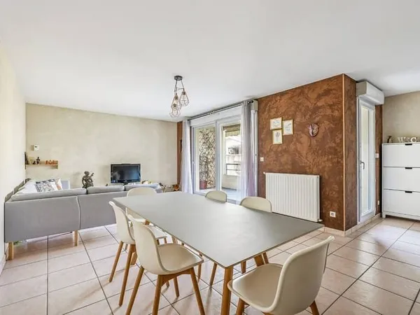 Appartement 5 pièces 106 m²