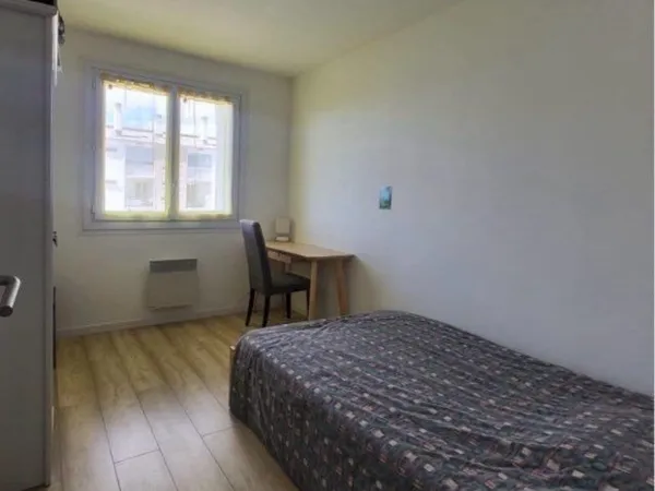 Chambre en colocation Quartier Hôpitaux