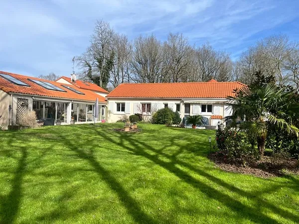 Demeure de prestige Le Cellier à 5 mn de la gare