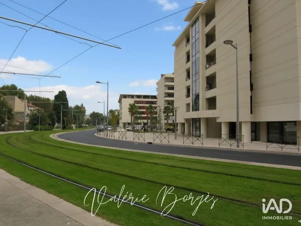 Local commercial 65 m²