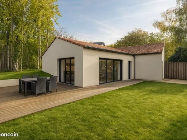 Terrain viabilisé avec permis pour plain pied