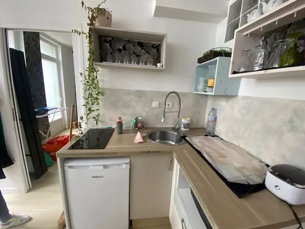 A LOUER LOCAL COMMERCIAL DE 90 m² BREST