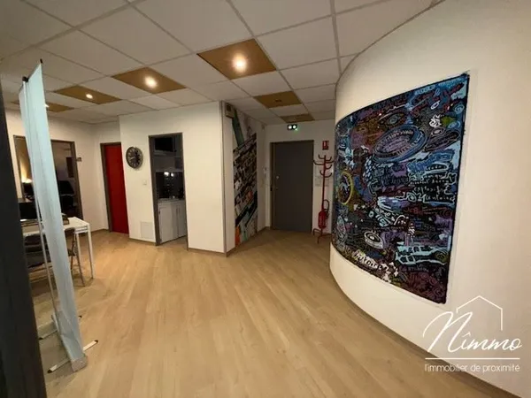 AVENUE JEAN JAURES - BUREAUX DE 143m2 AVEC STATIONNEMENT PRI