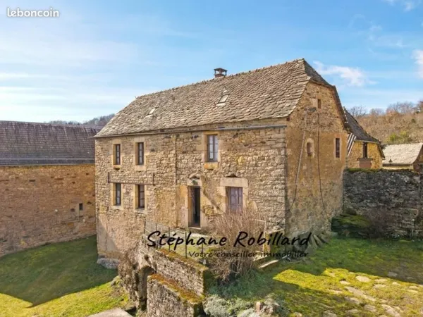 Ferme 8 pièces 185 m²