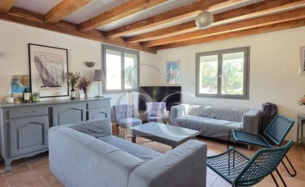 Maison 8 pièces 164 m²
