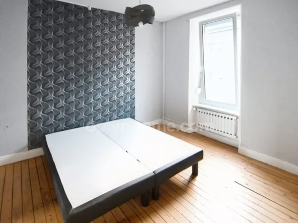 Maison 10 pièces 181 m²