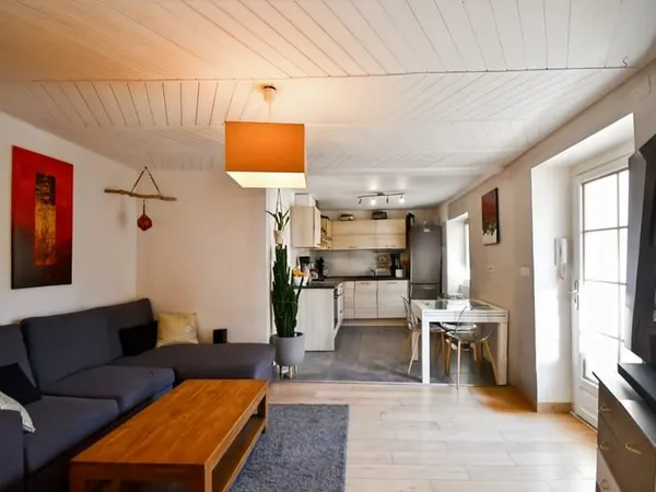 Appartement T3 de 48m2au centre ville d'Annecy et au calme.