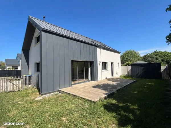 Location Maison à l'année - 3 Chambres - 110 m²
