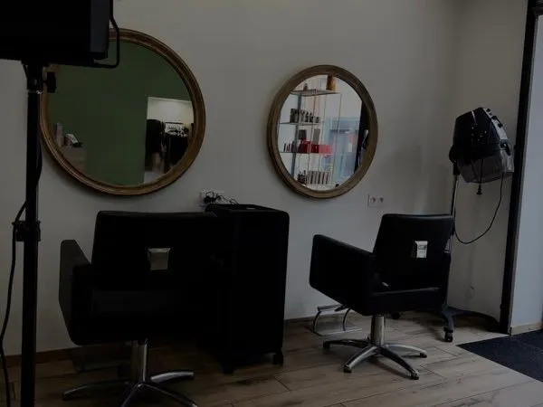 À louer salon de coiffure