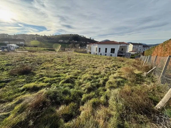 Terrain constructible proche centre-ville Yssingeaux !