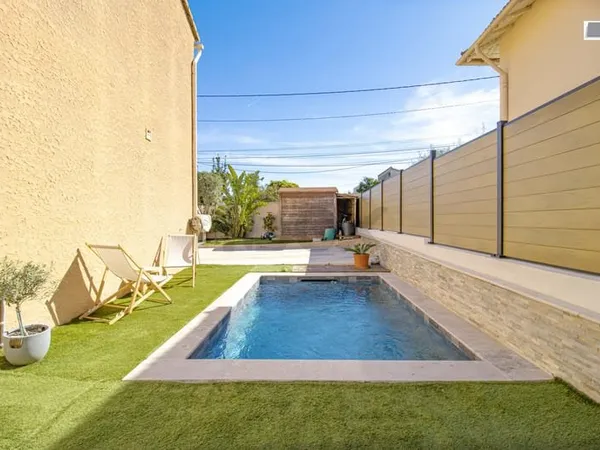 LA SEYNE SUR MER MAISON T4 DE 89M2 AVEC PISCINE