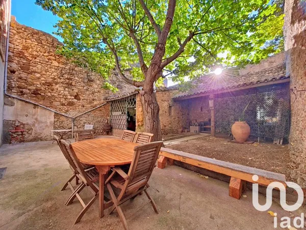 Maison 9 pièces 257 m²
