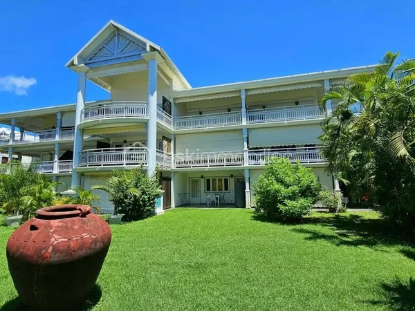 APPARTEMENT 41 m2 avec TERRASSE