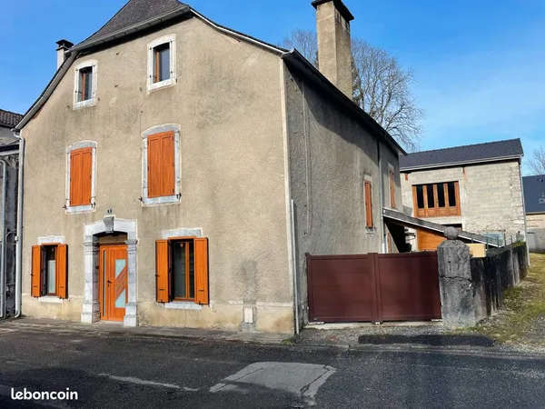 Maison à Izeste