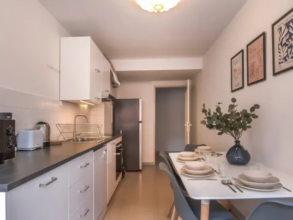 Chambre Colocation Strasbourg 5p 113m² 590€