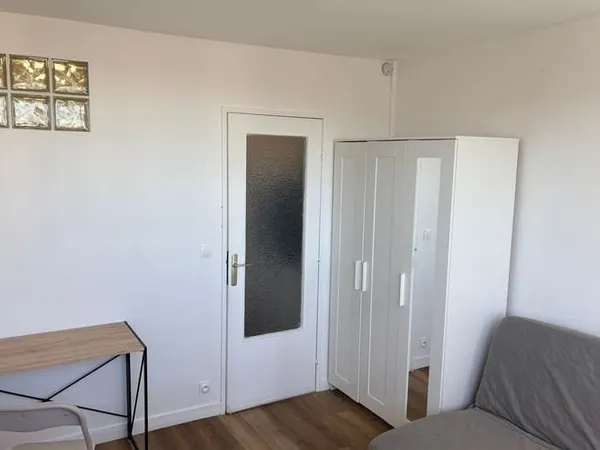 Studio 2 pièces 17 m²