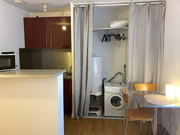 Studio 1 pièce 18 m²