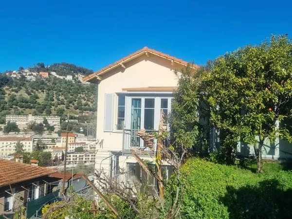 Maison 6 pièces 102 m²