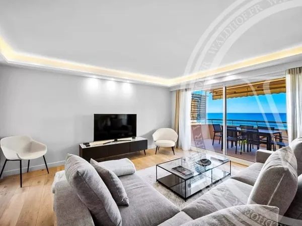 Prestigieux appartement rénové de 3 chambres avec vue panoramique sur la mer - à quelques pas de Mon