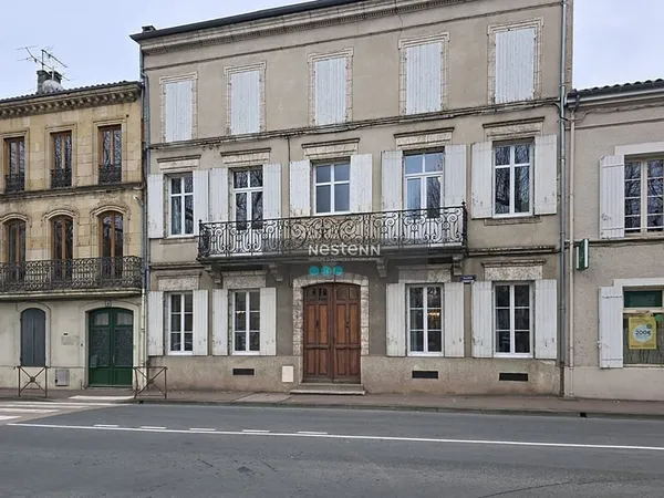 Maison Villeneuve Sur Lot 7 pièce(s) 300 m2