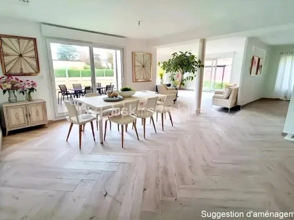Maison 6 pièces 162 m²