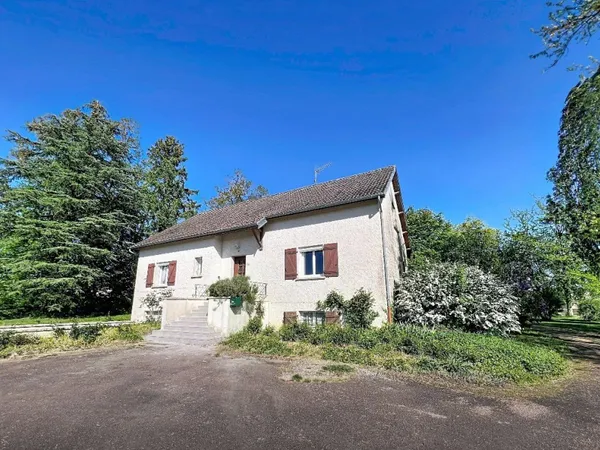 Maison familiale au calme sans voisin direct