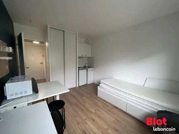 Appartement 1 pièce 17 m²