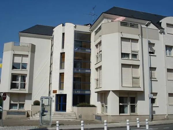 TYPE 3 MEUBLE - JARDINS DES PLANTES