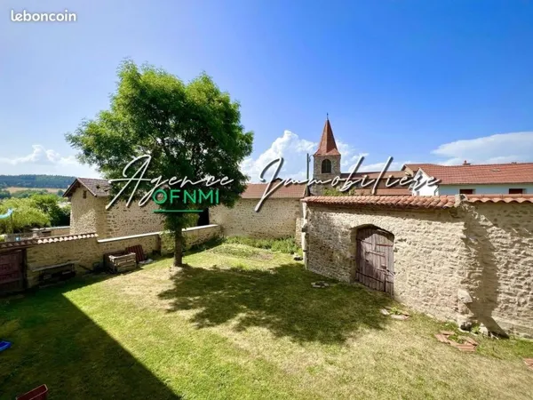 Maison 26 pièces 846 m²