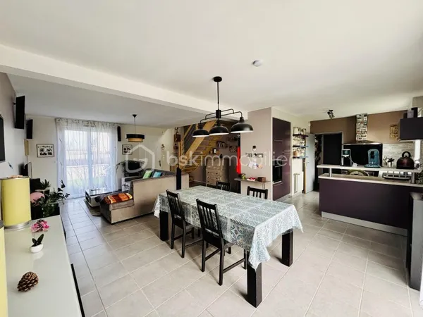 Maison 5 pièces 100 m²
